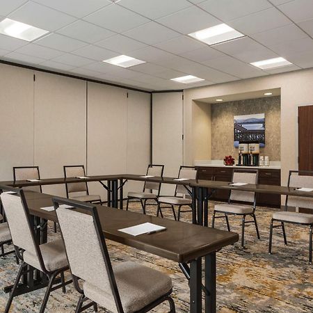 Hampton Inn & Suites Pittsburgh Waterfront West Homestead Exterior foto