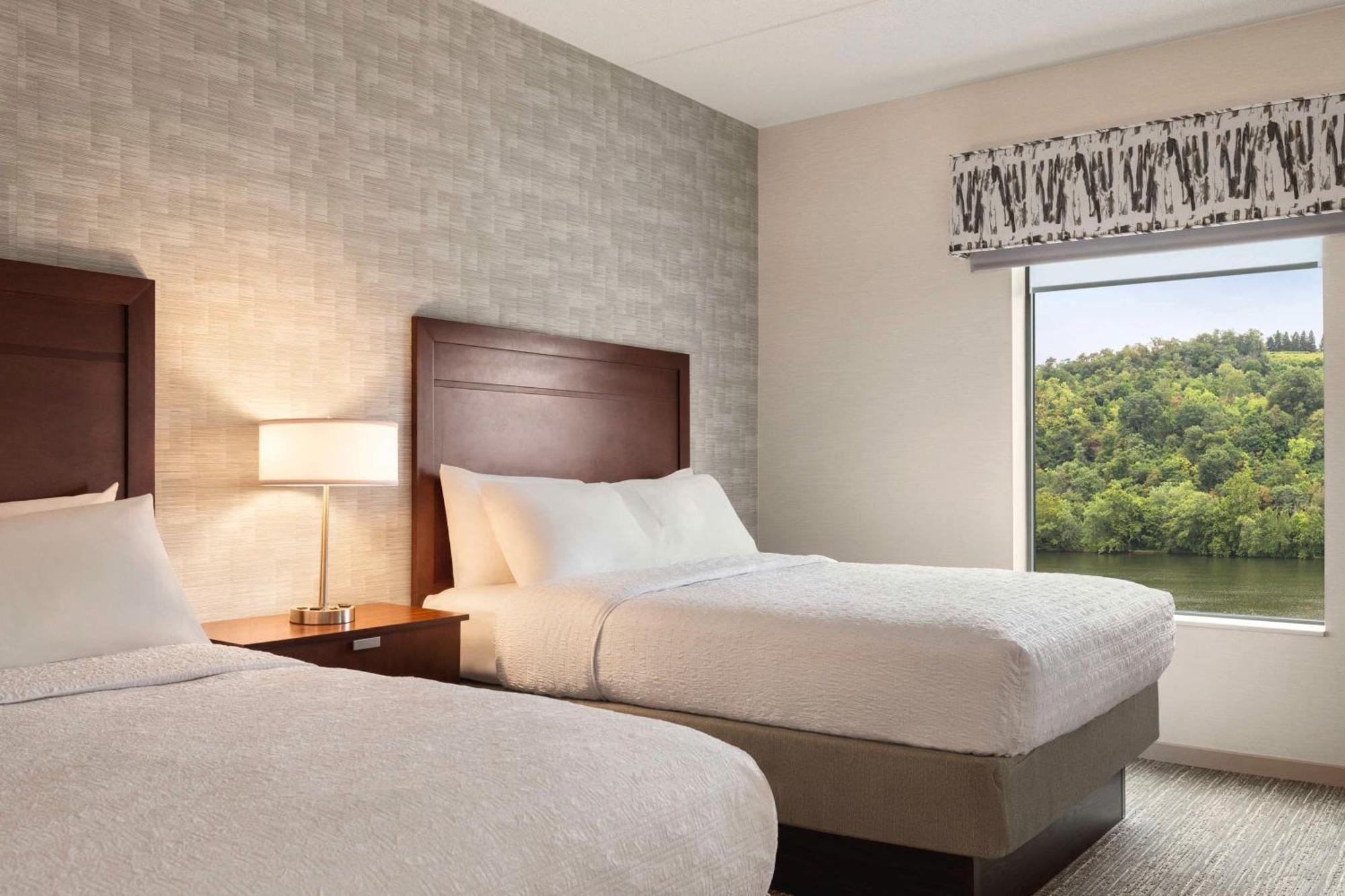 Hampton Inn & Suites Pittsburgh Waterfront West Homestead Exterior foto
